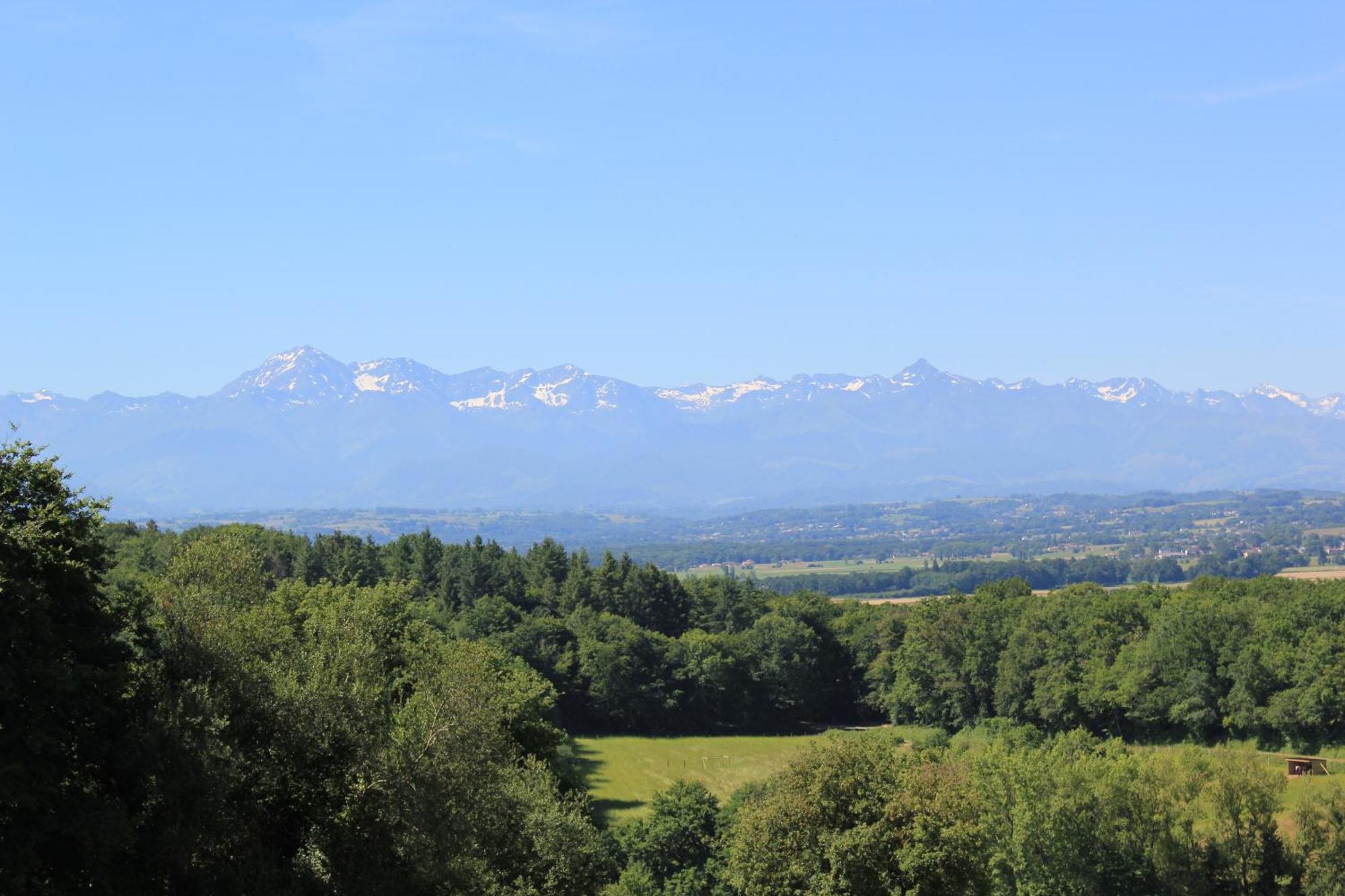 Villa Hello Pyrenees Castelvieilh Exterior foto